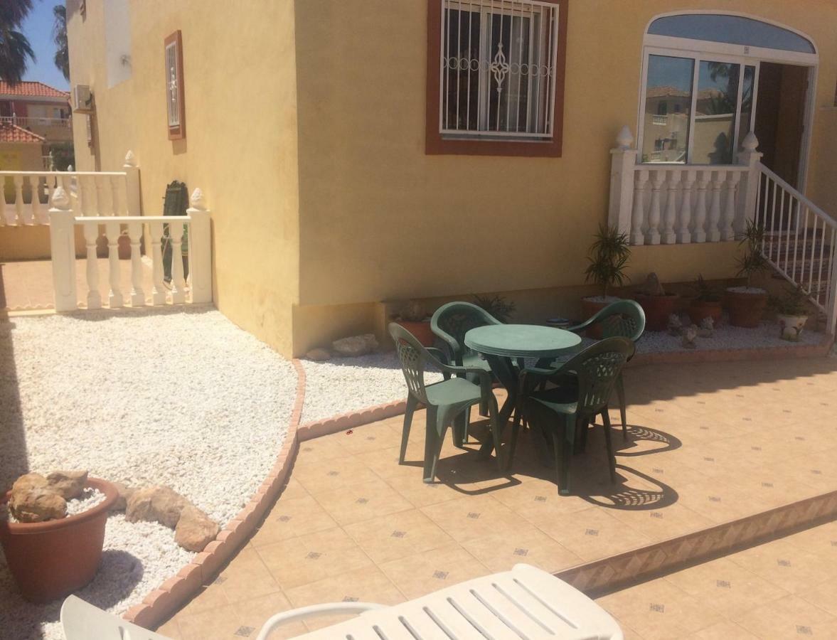 Torrevieja, La Torreta Ground Floor Apartment With Large Private Patio Garden Eksteriør bilde